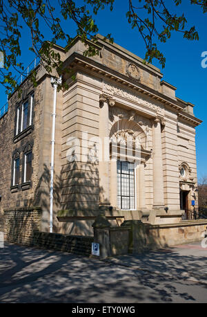 Extérieur de la bibliothèque publique Victoria Avenue Harrogate centre-ville North Yorkshire Angleterre Royaume-Uni GB Grande-Bretagne Banque D'Images