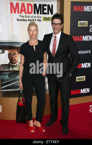 Celebirites assister à la célébration de l'AMC 7 épisodes finaux de 'Mad Men' avec le Black & Red Ball au Pavillon Dorothy Chandler comprend : réduite où : Los Angeles, California, United States Quand : 25 mars 2015 C Banque D'Images