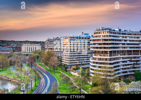 Washington, DC, USA paysage urbain dans le quartier de Foggy Bottom. Banque D'Images