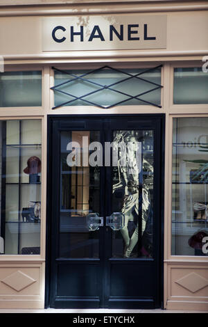 Boutique Chanel dans la Rue Royale, Paris, France Banque D'Images