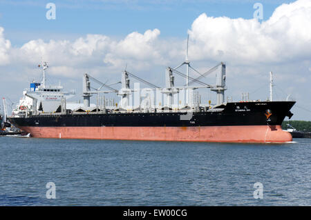 L'ENDURANCE SW - OMI 9603958, Berendrechtlock, Port d'Anvers, pic8 Banque D'Images