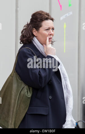 Olivia Colman et Neil Morrissey filmer le nouveau BBC drama 'La nuit' à Londres avec : Olivia Colman Où : London, Royaume-Uni Quand : 02 Jan 2015 C Banque D'Images