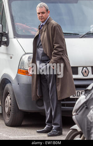 Olivia Colman et Neil Morrissey filmer le nouveau BBC drama 'La nuit' à Londres avec : Neil Morrissey Où : London, Royaume-Uni Quand : 02 Jan 2015 C Banque D'Images