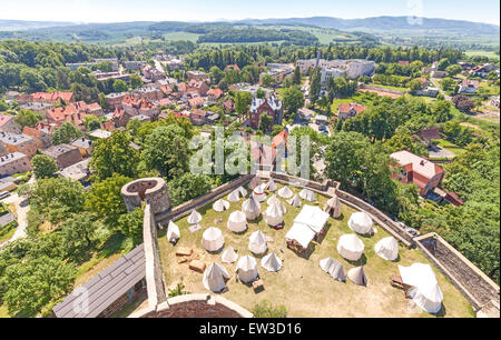 Vue panoramique depuis la tour du château de Bolkow Ville, en Pologne. Banque D'Images