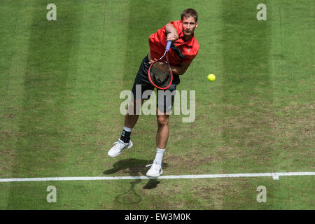 Halle, Allemagne. 17 Juin, 2015. Florian Mayer de l'Allemagne en action pendant la série de 16 match contre Johnson, de l'USA au tournoi de tennis de l'ATP à Halle, Allemagne, 17 juin 2015. Dpa : Crédit photo alliance/Alamy Live News Banque D'Images