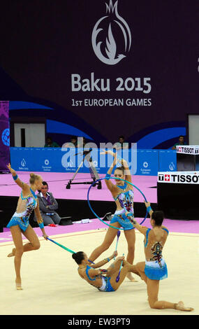 Bakou. 17 Juin, 2015. La Russie de l'équipe participe à la finale de gymnastique rythmique à l'Jeux européens dans la capitale de Bakou, le 17 juin 2015. La Russie de l'équipe a remporté la médaille d'or. © Tofik Babayev/Xinhua/Alamy Live News Banque D'Images