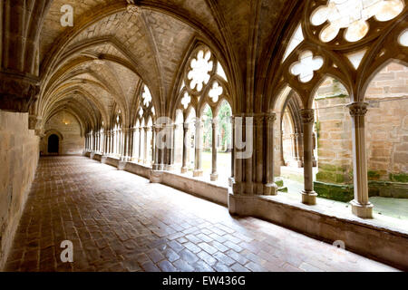 Cloître dans le Royal monastère cistercien de Santa Maria de Veruela Banque D'Images