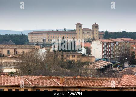 Vue sur les toits de Tarazona Seminary Banque D'Images