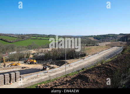 Un nouveau développement de verdure pour le logement et un supermarché sur Royal Duchy terre près de Truro, Cornwall, UK Banque D'Images