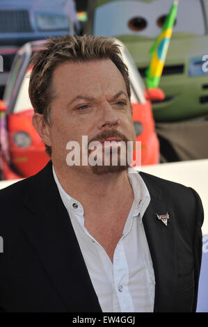 LOS ANGELES, CA - 18 juin 2011 : Eddie Izzard à la première de 'Cars 2' au El Capitan Theatre, à Hollywood. Banque D'Images