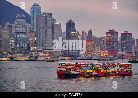 La Chine, Hong Kong, de Kowloon Central, ferry boat Banque D'Images