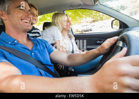 Happy family on a road trip Banque D'Images