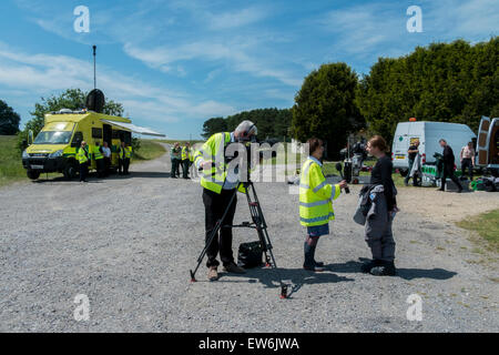 La plaine de Salisbury, Royaume-Uni. 18 Juin, 2015. Ambulance Service grand exercice à Tilshead dans la plaine de Salisbury Wiltshire Crédit : Paul Chambers/Alamy Live News Banque D'Images