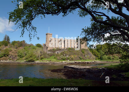 Le Château de Dunvegan, Isle of Skye Hébrides intérieures Ecosse UK Europe Banque D'Images