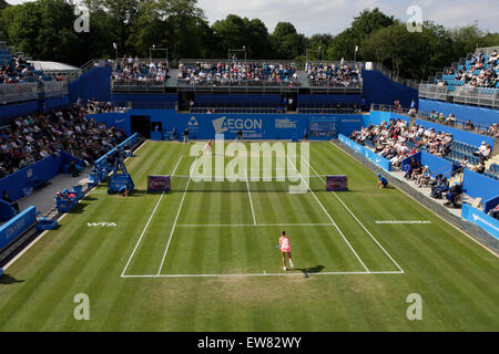 Birmingham, UK. 19 Juin, 2015. Tournoi de tennis classique Aegon. Vue générale du Centre Court à Edgbaston Priory pendant la lecture d'aujourd'hui entre Katerina Siniakova (CZE) et Angelique Kerber (Ger). Kerber a gagné en deux sets 6-2, 6-4. © Plus Sport Action/Alamy Live News Banque D'Images