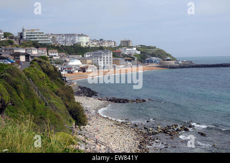 Le front de mer et plage de Ventnor sur l'île de Wight. Pic MIke Walker, Mike Walker Images Banque D'Images