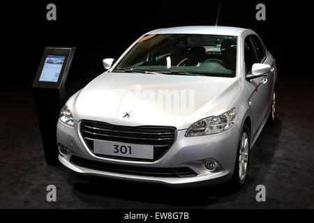 ISTANBUL, TURQUIE - 30 MAI 2015 : Peugeot 301 à Istanbul Autoshow 2015 Banque D'Images