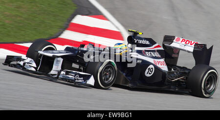 Bruno Senna, pilote automobile brésilien, a participé à la phase de qualification du Grand Prix de Malaisie 2012. Sa performance dans cette séance a été cruciale pour déterminer sa position de départ pour la course. La participation de Senna a souligné son rôle en formule 1 et la stratégie de son équipe pour l'événement. Banque D'Images