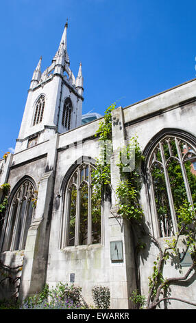 Les ruines de l'historique St Dunstan-dans-le-est de l'église dans la ville de Londres. L'église a été détruite au cours de l'action de l'ennemi en Banque D'Images