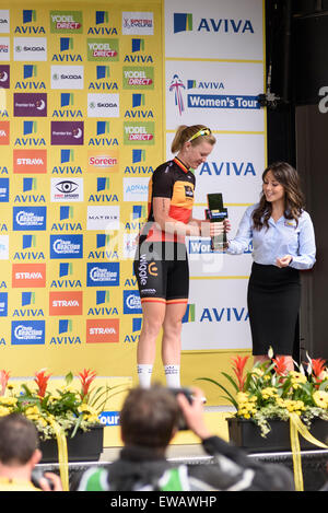 Hemel Hempstead, Royaume-Uni. 21 Juin, 2015. Aviva WT women's cycling tour, au Royaume-Uni. Credit : Carpe Diem/Alamy Live News Banque D'Images