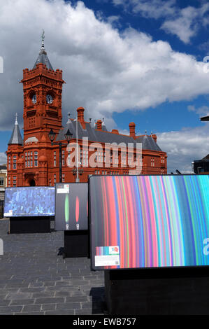 La Société royale d'exposition photographique à l'extérieur du bâtiment, Senedd La baie de Cardiff, Cardiff, Pays de Galles, Royaume-Uni. Banque D'Images