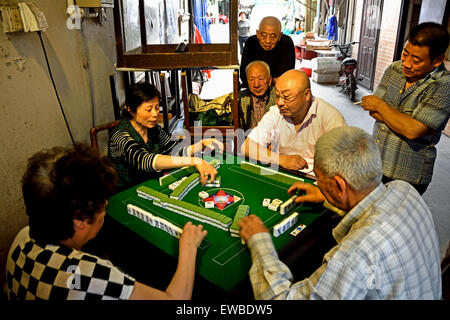 Un jeu de Mahjong Shanghai Chine le jeu gamble Banque D'Images