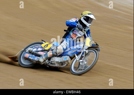 Marianske Lazne, République tchèque. 20 Juin, 2015. 2016 Long Track Speedway World Championship qualification, 1er tour à Marianske Lazne, République tchèque, le 20 juin 2015. Jorg Tebbe d'Allemagne. © Slavomir Kubes/CTK Photo/Alamy Live News Banque D'Images