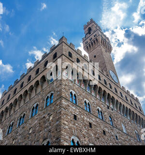 Palazzo Vecchio (Vieux palais) un énorme Palais forteresse romane, est l'hôtel de ville de Florence, Italie Banque D'Images