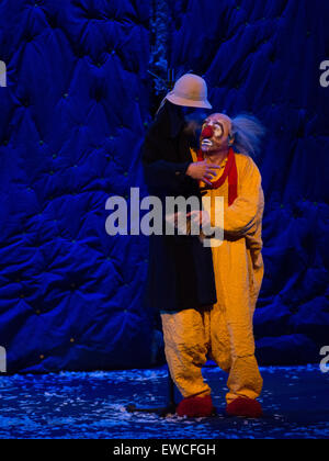 Slava's Snowshow au Tel Aviv Performing Arts Centre, à Tel Aviv, à l'OB 3 juin 2015. Banque D'Images