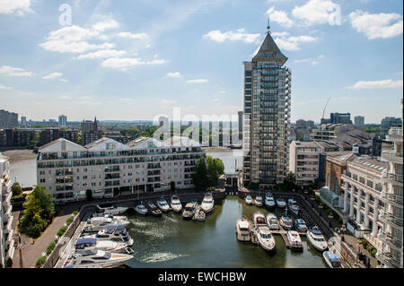 Un autre point de vue du Belvédère et Haebour Chelsea Building tiré de la suite penthouse de l'hôtel Chelsea Harbour Banque D'Images