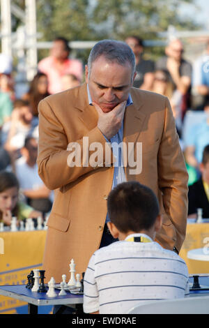 Joueur de premier plan et activiste politique majeur Garry Kasparov a été invité à Athènes par la Fondation Stavros Niarchos à pla Banque D'Images