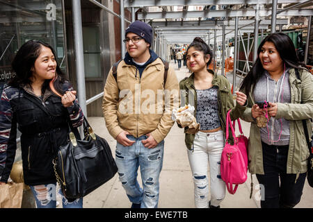 New York City,NY NYC,Northeast,Manhattan,Lower,Financial District,adolescents adolescents adolescents adolescents adolescents adolescents adolescents adolescents adolescents adolescents adolescents adolescents adolescents adolescents, étudiants éducation pu Banque D'Images