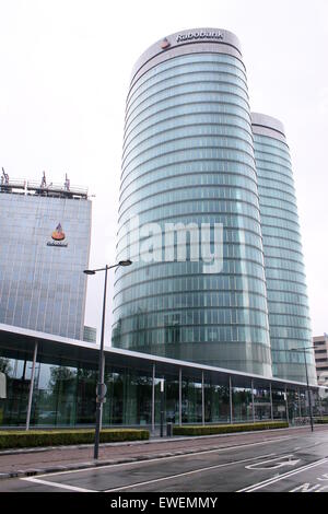 Rabobank Bestuurscentrum Rabotower ou bureaux à Croeselaan, Utrecht, Pays-Bas. Surnommé 'Les jumelles' (Verrekijker) Banque D'Images