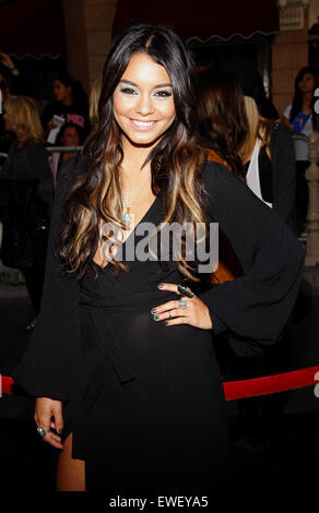 Vanessa Hudgens au Los Angeles première de "Pirates des Caraïbes : Sur Stranger Tides' qui s'est tenue au Disneyland à Anaheim. Banque D'Images