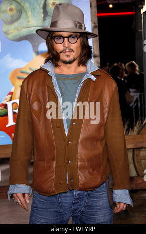 Johnny Depp à la première de Los Angeles 'Rango' qui s'est tenue au Regency Village Theatre de Westwood, le 14 février 2011. Banque D'Images
