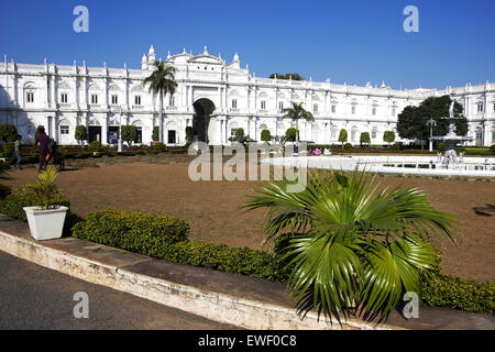 Avis de passage de lumineux, blanc, Palais Jai Vilas moderne Musée du Scindhias à Gwalior, Madhya Pradesh, Inde, Asie Banque D'Images