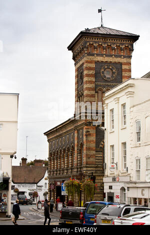 Royaume-uni, Angleterre, Shropshire, Bridgnorth, High Street, 1855 Marché italianisant Hall Building, maintenant le Costa Coffee Banque D'Images