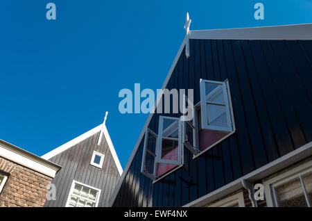 Amsterdam, district de Waterland, Marken, vue de la maison traditionnelle du village Banque D'Images