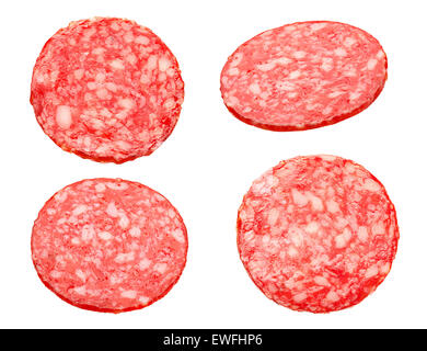 Série de coupes saucisse fumée isolé sur fond blanc Banque D'Images