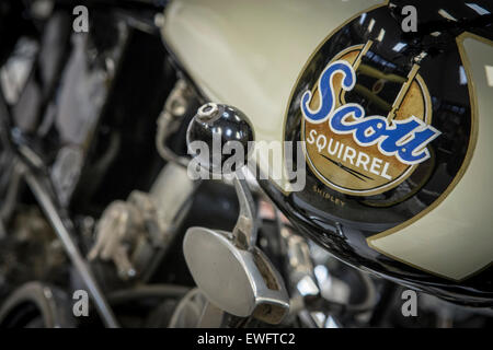 Scott Squirrel moto classique marque insignia Banque D'Images