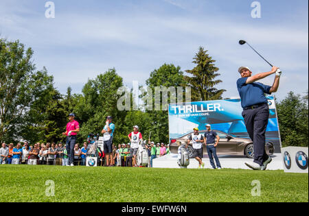 Allemagne, club München Eichenried. 25 Juin, 2015. Shane Lowry de l'Irlande dans l'action au tournoi de golf en tournée européenne, l'Allemagne, Club München Eichenried 25 juin 2015. Photo : MARC MUELLER/dpa/Alamy Live News Banque D'Images