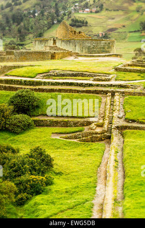 Les plus importantes ruines Ingapirca civilisation inca en Equateur moderne de Construction Banque D'Images