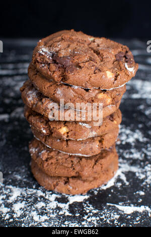 Pile de cookies au chocolat Banque D'Images