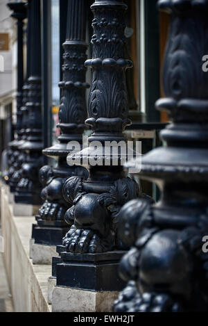 St James's Street est la rue principale dans le quartier de St James's, au centre de Londres Banque D'Images