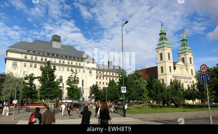 Belvárosi plébániatemplom église Marcius 15 ter place, Belvaros, Central, Budapest, Hongrie Banque D'Images