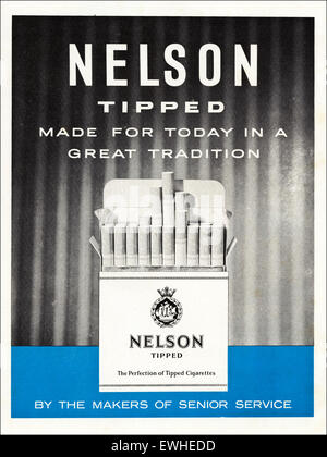 1960 vers 1962 publicité magazine publicité pour les cigarettes à bout filtre Nelson Banque D'Images