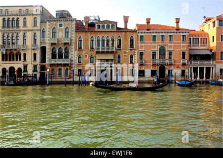 Venise- anciens bâtiments donnant sur le Grand Canal Banque D'Images