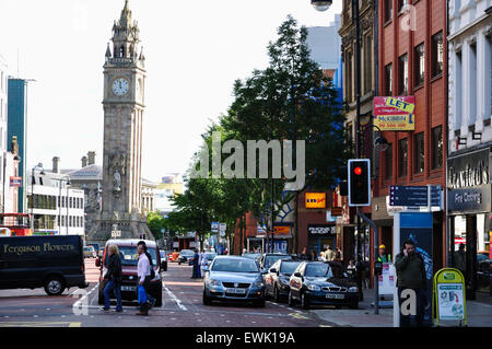 Belfast tour de l'horloge. Prince Albert Memorial Clock au Queen's Square à Belfast, en Irlande du Nord. UK Banque D'Images