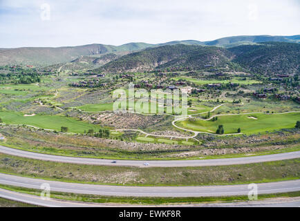 Vue aérienne de la rivière Colorado à scienic vue près de I70. Banque D'Images