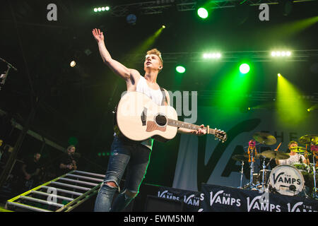 Nottingham, Royaume-Uni. 27 Juin, 2015. L'exécuter à Vamps Sherwood Pines, 2015 © Myles Wright/ZUMA/ZUMAPRESS.com/Alamy fil Live News Banque D'Images